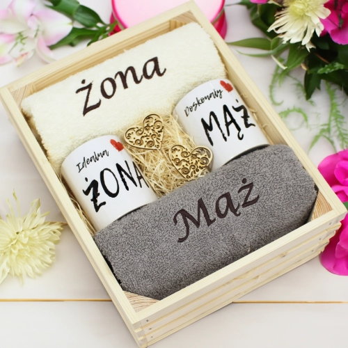 PREZENT ŚLUBNY ZESTAW RĘCZNIKI + KUBKI ŻONA i MĄŻ