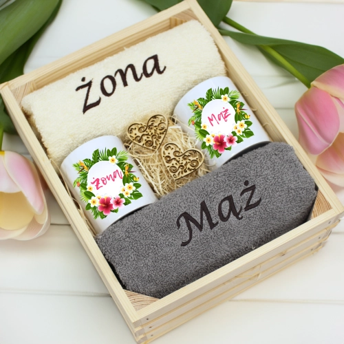 PREZENT ŚLUBNY ZESTAW RĘCZNIKI + KUBKI ŻONA i MĄŻ