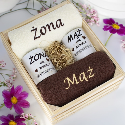 PREZENT ŚLUBNY ZESTAW RĘCZNIKI + KUBKI ŻONA i MĄŻ