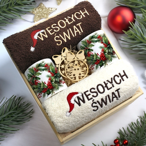 ZESTAW PREZENT ŚWIĄTECZNY KOMPLET KUBKI RĘCZNIKI W SKRZYNCE ŚWIĘTA MIKOŁAJ