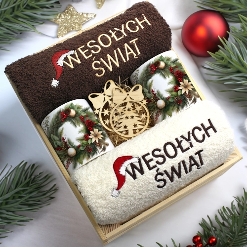 ZESTAW PREZENT ŚWIĄTECZNY KOMPLET KUBKI RĘCZNIKI W SKRZYNCE ŚWIĘTA MIKOŁAJ