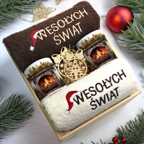 ZESTAW PREZENT ŚWIĄTECZNY KOMPLET KUBKI RĘCZNIKI W SKRZYNCE ŚWIĘTA MIKOŁAJ