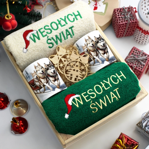 ZESTAW PREZENT ŚWIĄTECZNY KOMPLET KUBKI RĘCZNIKI W SKRZYNCE ŚWIĘTA MIKOŁAJ