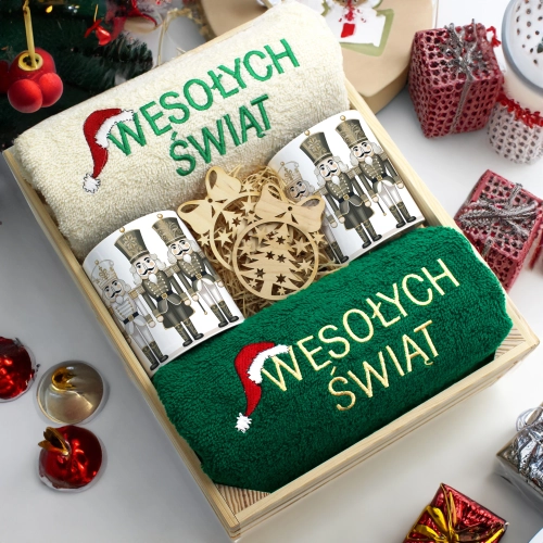ZESTAW PREZENT ŚWIĄTECZNY KOMPLET KUBKI RĘCZNIKI W SKRZYNCE ŚWIĘTA MIKOŁAJ