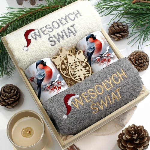 ZESTAW PREZENT ŚWIĄTECZNY KOMPLET KUBKI RĘCZNIKI W SKRZYNCE ŚWIĘTA MIKOŁAJ
