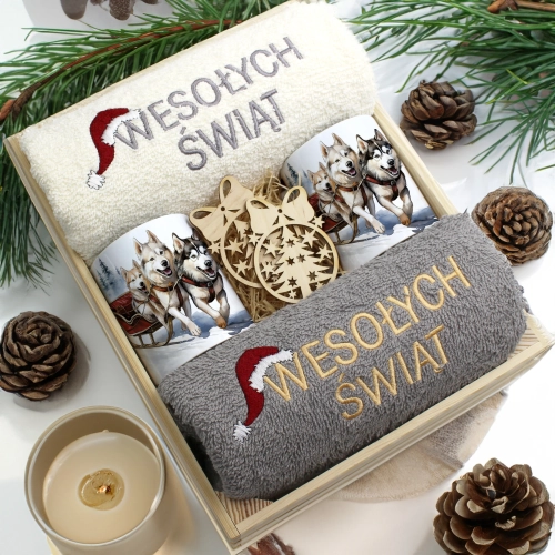 ZESTAW PREZENT ŚWIĄTECZNY KOMPLET KUBKI RĘCZNIKI W SKRZYNCE ŚWIĘTA MIKOŁAJ