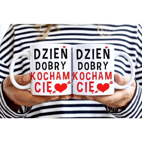 PREZENT ŚLUBNY ZESTAW KUBKI ŻONA i MĄŻ W SKRZYNCE