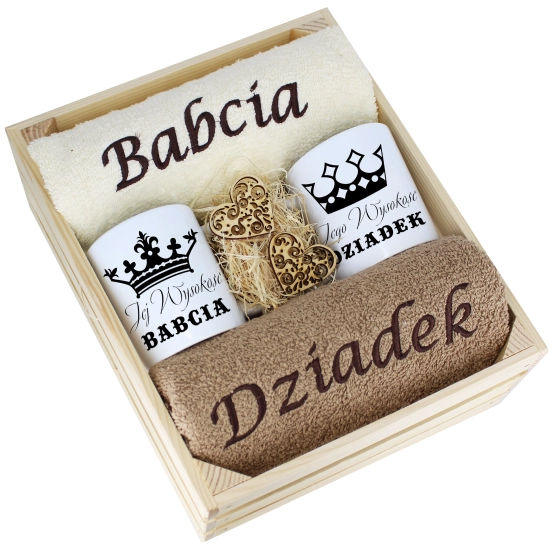 IDEALNY PREZENT - ZESTAW RĘCZNIKI + KUBKI BABCIA i DZIADEK