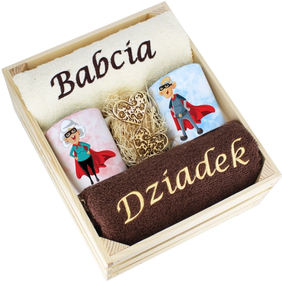 IDEALNY PREZENT - ZESTAW RĘCZNIKI + KUBKI BABCIA i DZIADEK