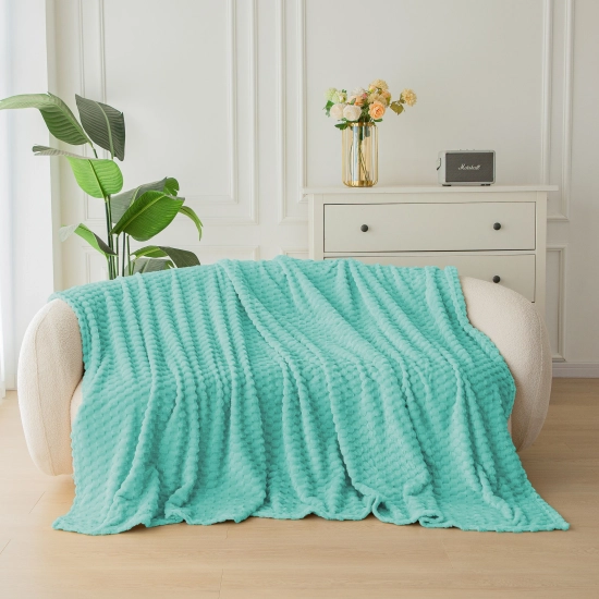 LAZUROWY KOC 160x200 NARZUTA NA ŁÓŻKO Z MIKROFIBRY MIĘKKI KAPA CUBETTO KAPA