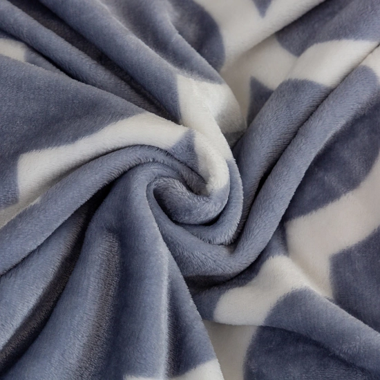 Koc dekoracyjny z mikrofibry 160x200 cm – elegancki wzór do każdego wnętrza