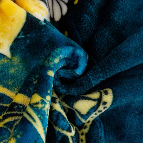 Koc dekoracyjny z mikrofibry 160x200 cm – elegancki wzór do każdego wnętrza