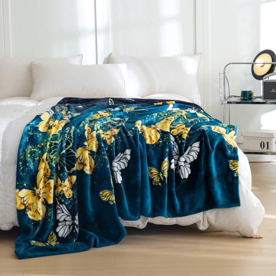 Koc dekoracyjny z mikrofibry 160x200 cm – elegancki wzór do każdego wnętrza