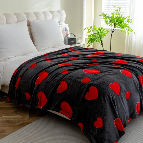 Koc z mikrofibry 200x220 cm we wzory – duży, miękki i ciepły