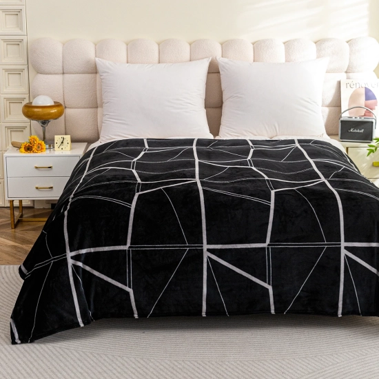 Koc z mikrofibry 200x220 cm – stylowy wzór i przytulna miękkość