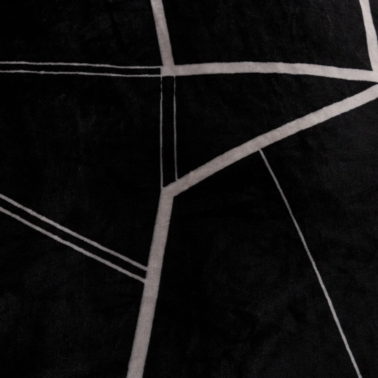 Koc z mikrofibry 200x220 cm we wzory – duży, miękki i ciepły