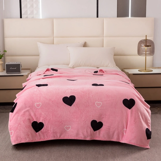 Koc z mikrofibry 200x220 cm we wzory – duży, miękki i ciepły