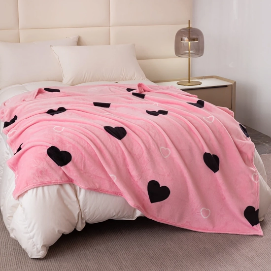 Koc z mikrofibry 200x220 cm we wzory – duży, miękki i ciepły