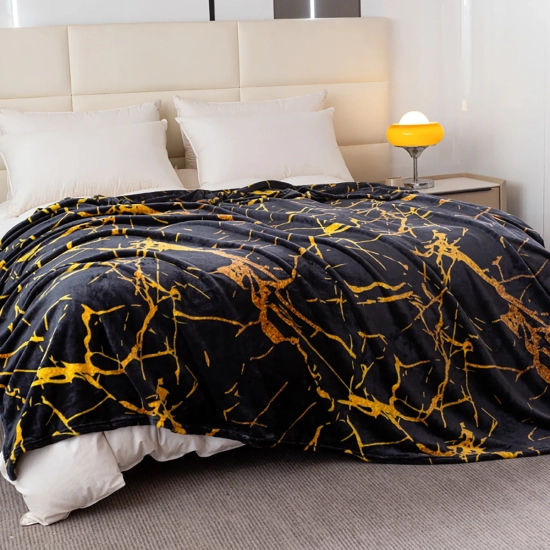 Koc z mikrofibry 200x220 cm – stylowy wzór i przytulna miękkość