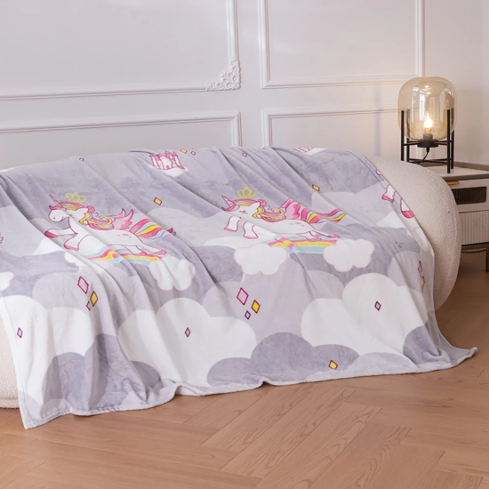 Dekoracyjny koc z mikrofibry 160x200 cm w nowoczesne wzory – TwójDomNa5.pl