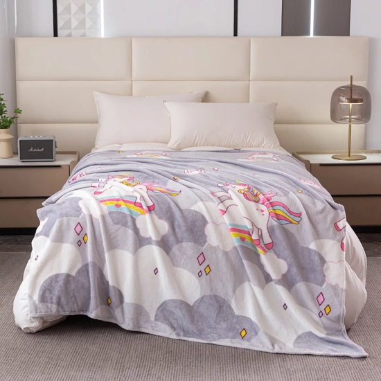 Ciepły koc z mikrofibry 160x200 cm – przytulny i szybkoschnący, idealny na prezent