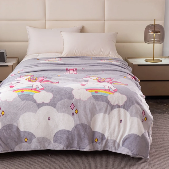 Miękki koc z mikrofibry w rozmiarze 160x200 cm – stylowy dodatek do salonu i sypialni