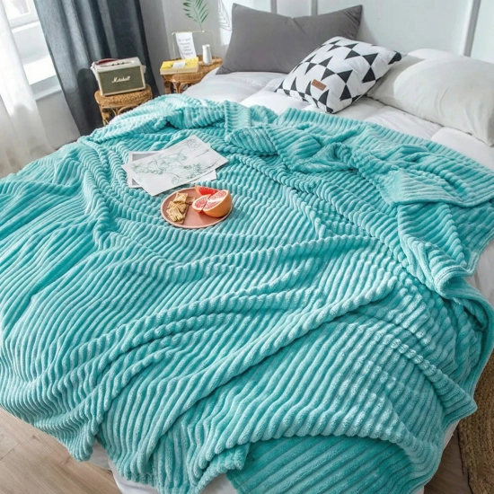 KOC TŁOCZONY 200x220 Z MIKROFIBRY MIĘKKI LUKSUSOWY NARZUTA LAZUR