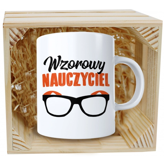 KUBEK W SKRZYNCE NA DZIEŃ NAUCZYCIELA WYCHOWAWCY