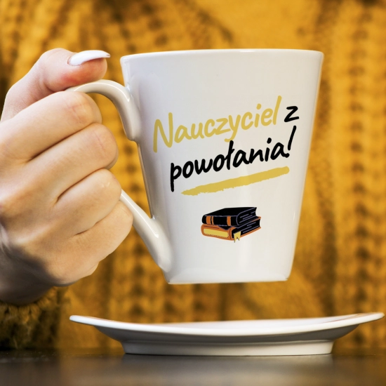 PREZENT DZIEŃ NAUCZYCIELA WYCHOWAWCY KUBEK RĘCZNIK