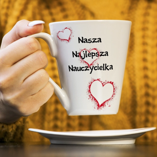 PREZENT DZIEŃ NAUCZYCIELA WYCHOWAWCY KUBEK RĘCZNIK