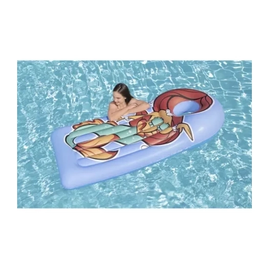 Kolorowy materac dmuchany Bestway 43421 z postacią i przezroczystym okienkiem, unoszący się na błękitnej wodzie