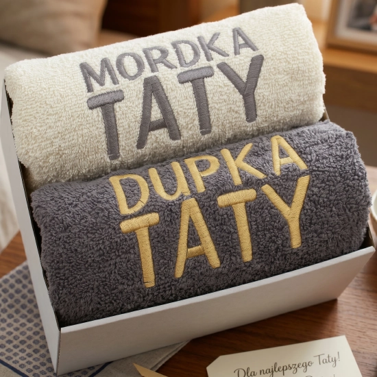PREZENT DLA TATY NA DZIEŃ OJCA KOMPLET RĘCZNIKÓW Z HAFTEM MORDKA DUPKA