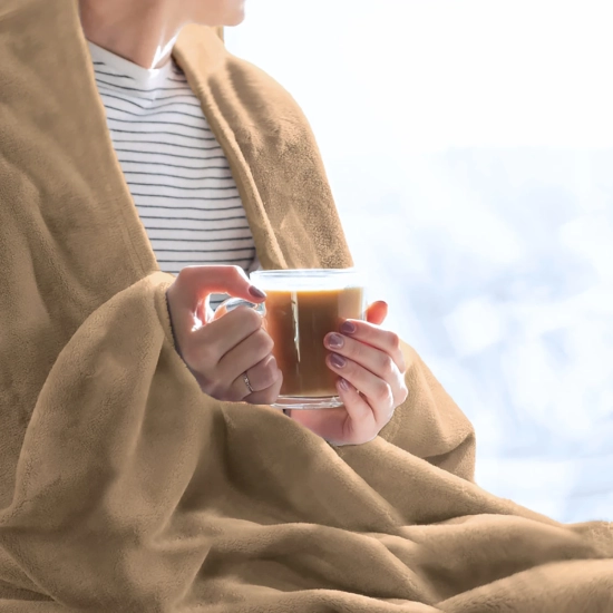 BEŻOWY KOC 160x200 MIKROFIBRA NARZUTA NA ŁÓŻKO PLED POLAR MIĘKKI PLUSZ BEŻ