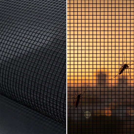 Porównanie gęstej struktury siatki moskitiery z komarem siedzącym po zewnętrznej stronie w świetle zachodzącego słońca