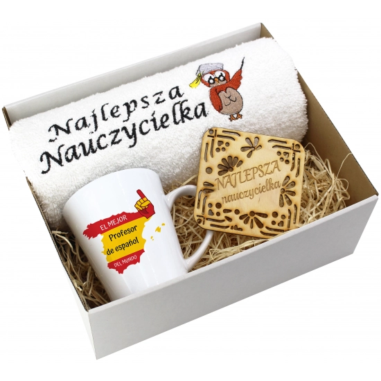 PREZENT DZIEŃ NAUCZYCIELA WYCHOWAWCY KUBEK RĘCZNIK