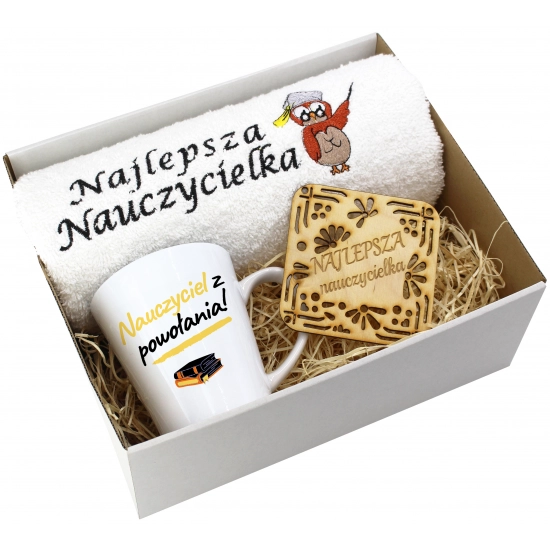 PREZENT DZIEŃ NAUCZYCIELA WYCHOWAWCY KUBEK RĘCZNIK