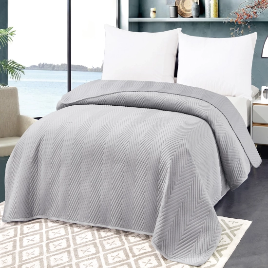 NARZUTA WELUROWA 200X220 NA KANAPĘ PREMIUM VELVET PIKOWANA KAPA JASNY SZARY