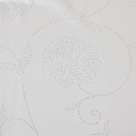 Elegancki obrus bożonarodzeniowy z połyskiem srebrnych gwiazdek