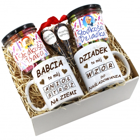 PREZENT ZESTAW NA DZIEŃ BABCI I DZIADKA KUBKI + SŁODYCZE BABCIA DZIADEK