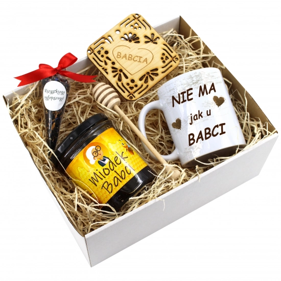 ZESTAW PREZENTOWY DLA BABCI KUBEK MIÓD HERBATA PODSTAWKA BABCIA UPOMINEK