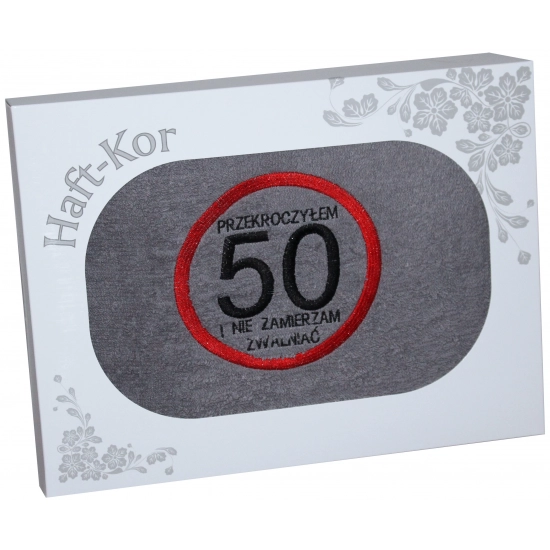 RĘCZNIK 70x140 Z HAFTEM NA PREZENT 50 URODZINY