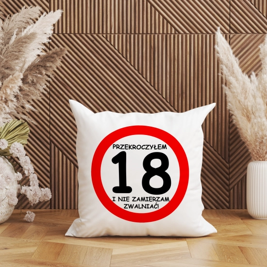 PODUSZKA 40x40 PREZENT URODZINY 18 OSIEMNASTKĘ