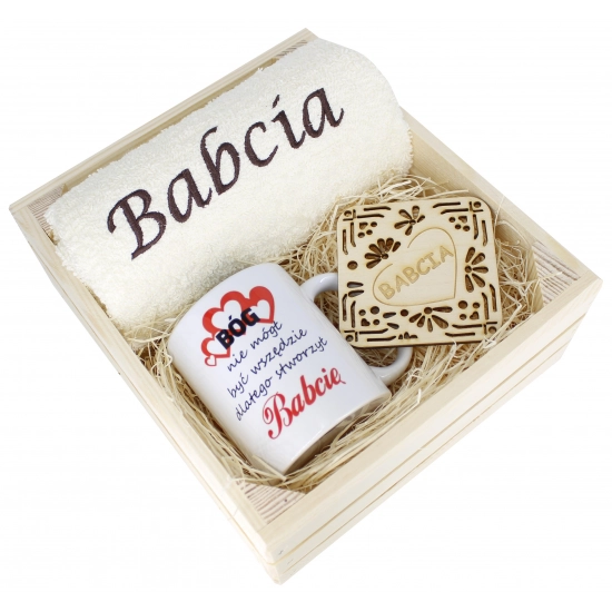 SUPER PREZENT DLA BABCI RĘCZNIK + KUBEK SKRZYNKA