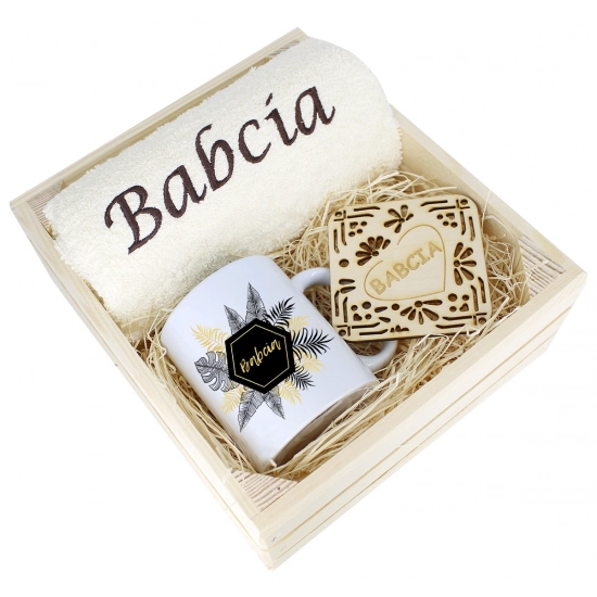 SUPER PREZENT DLA BABCI RĘCZNIK + KUBEK SKRZYNKA