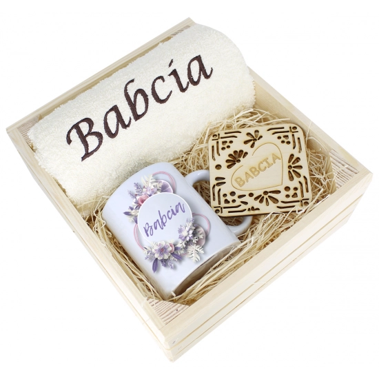 SUPER PREZENT DLA BABCI RĘCZNIK + KUBEK SKRZYNKA