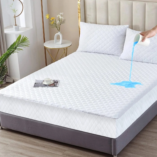 PIKOWANE PRZEŚCIERADŁO 80x200 cm NIEPRZEMAKALNE