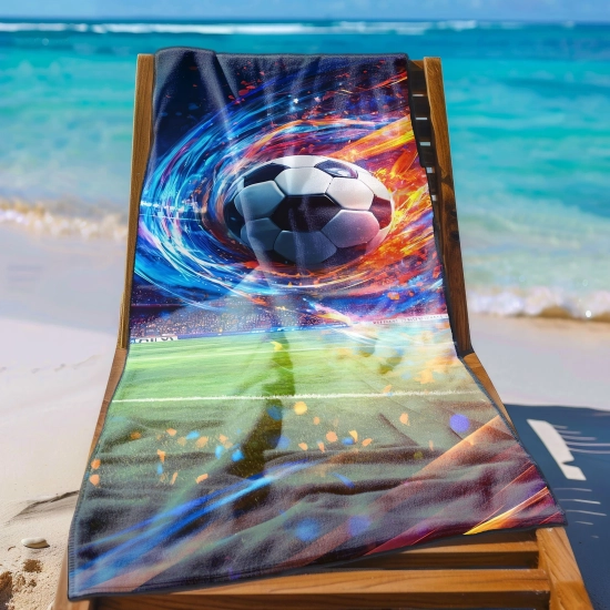 Ręcznik szybkoschnący Ognista Piłka na leżaku na słonecznej plaży - TwójDomNa5.pl