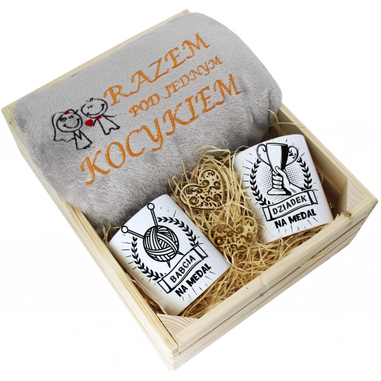 PREZENT ZESTAW KOC 160x200 + KUBKI BABCIA DZIADEK