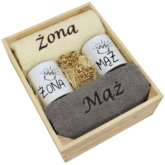 PREZENT ŚLUBNY ZESTAW RĘCZNIKI + KUBKI ŻONA i MĄŻ