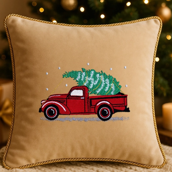 elegancka poszewka świąteczna z ozdobnym sznurem